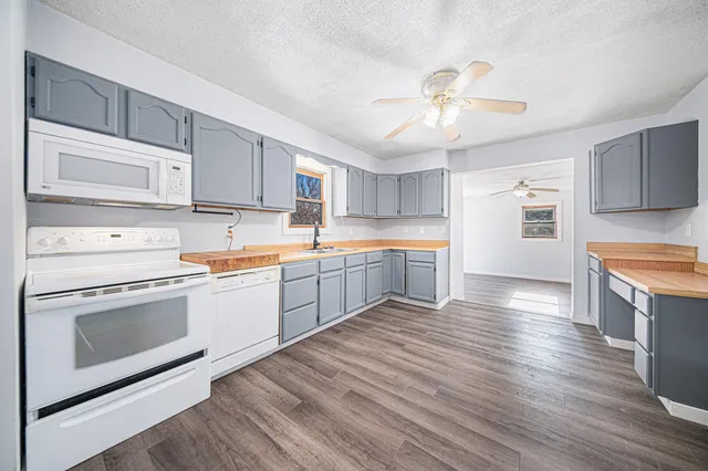 $169,900 | 8470 Kennedy Road, Munith, MI 49259