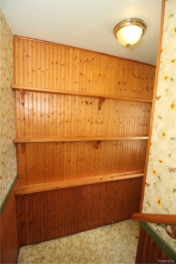 18854 Ruth Street Melvindale, MI 48122 - Photo 32 of 44 IMG_3478.JPG