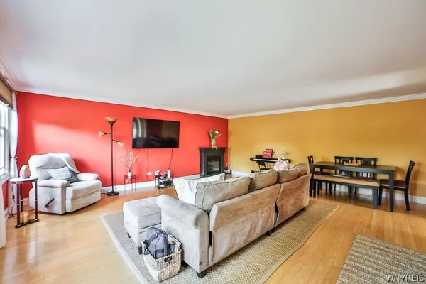 $2,400 | 32 Bernhardt Drive, Unit 10, Amherst, NY 14226