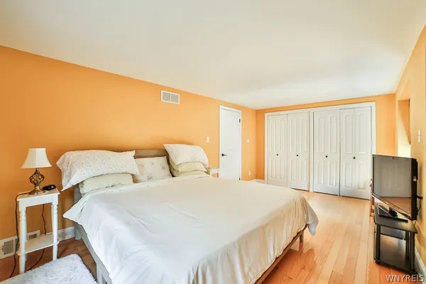 $2,400 | 32 Bernhardt Drive, Unit 10, Amherst, NY 14226