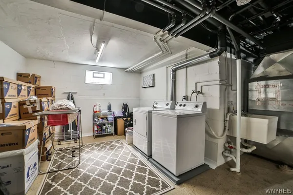 $2,400 | 32 Bernhardt Drive, Unit 10, Amherst, NY 14226