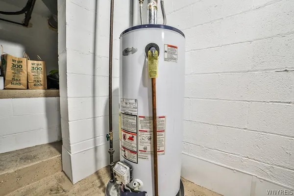 $2,400 | 32 Bernhardt Drive, Unit 10, Amherst, NY 14226