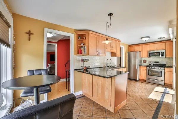 $2,400 | 32 Bernhardt Drive, Unit 10, Amherst, NY 14226