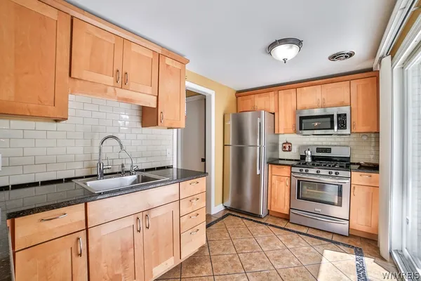 $2,400 | 32 Bernhardt Drive, Unit 10, Amherst, NY 14226