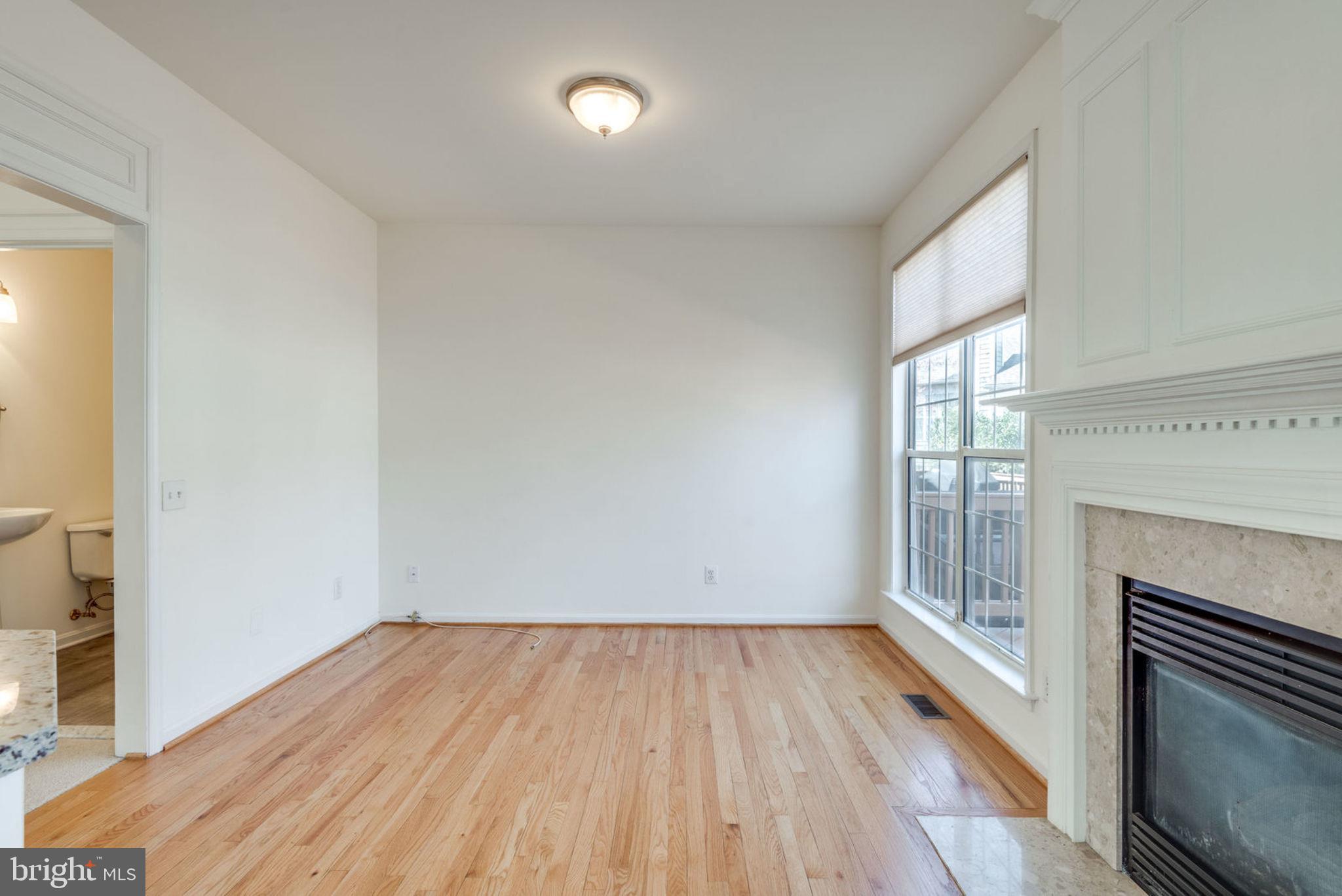 20864 Trinity Square Sterling, VA 20165 - Photo 11 of 42