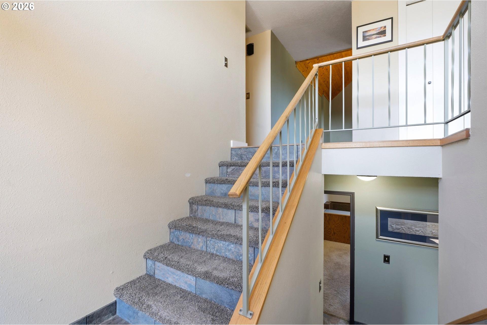 17987 South Redland Road Oregon City, OR 97045 - Photo 20 of 48 Gallery Image 20