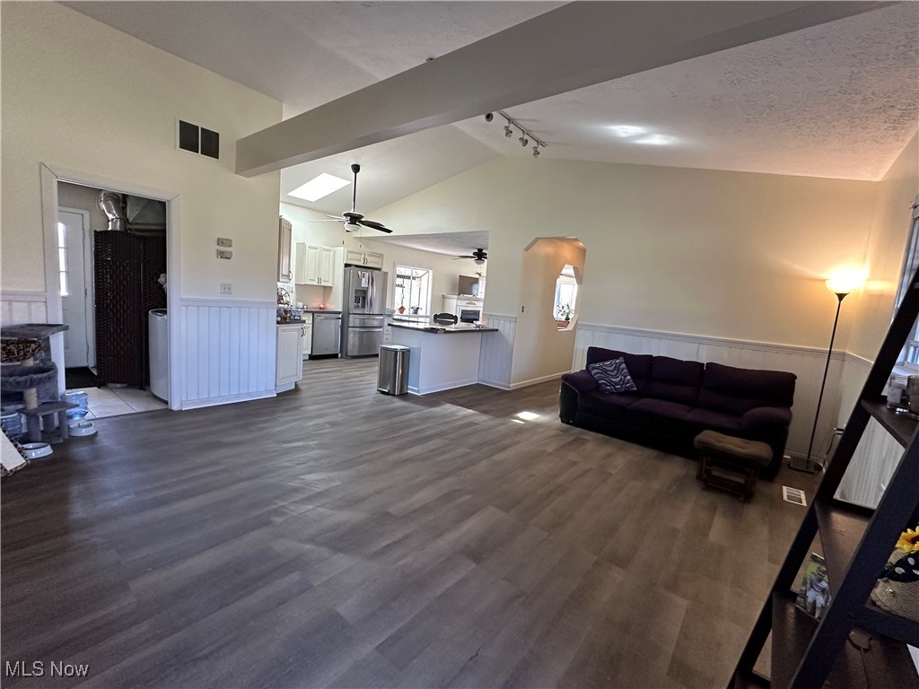 37387 Giles Road Grafton, OH 44044 - Photo 3 of 41 Gallery Image 3