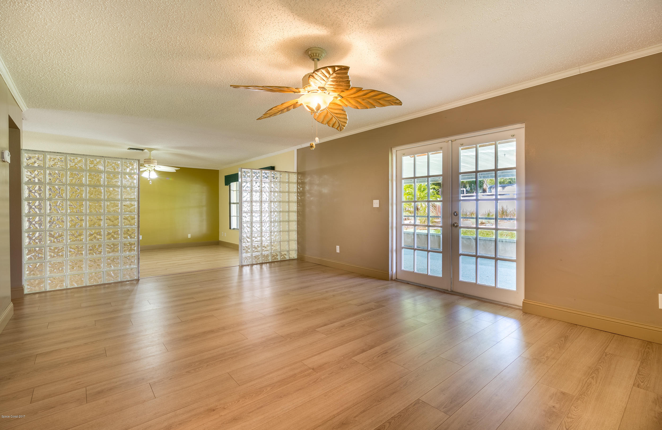 1060 Sunswept Road Northeast Palm Bay, FL 32905 - Photo 11 of 21 1060 Sunswept Rd Hi-res-18