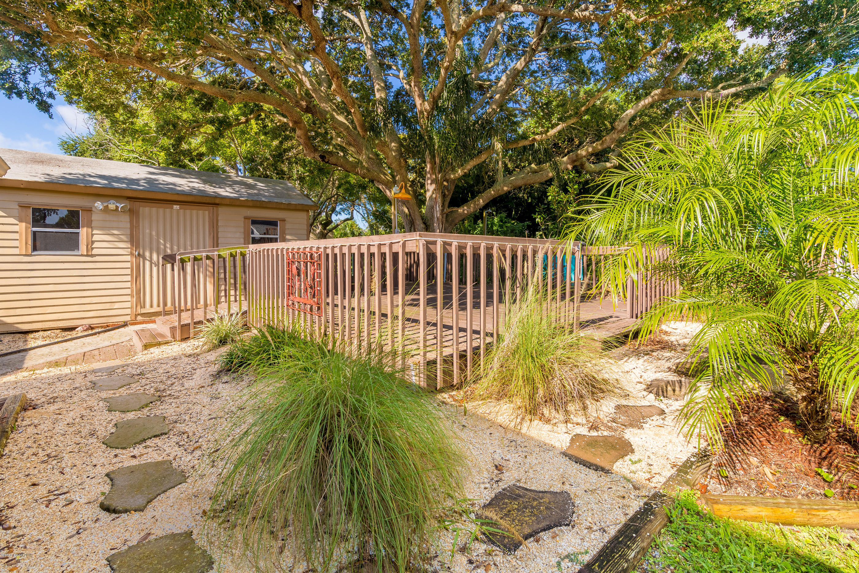 1060 Sunswept Road Northeast Palm Bay, FL 32905 - Photo 4 of 21 1060 Sunswept Rd Hi-res-5