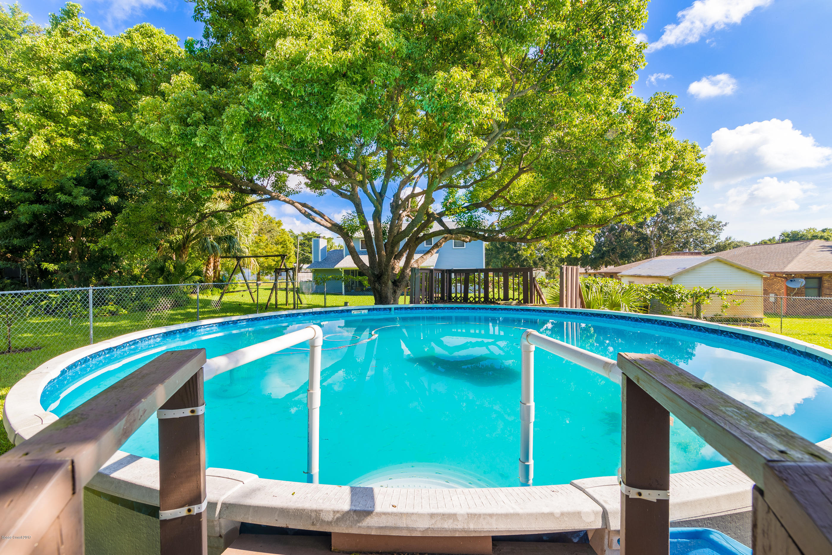 1060 Sunswept Road Northeast Palm Bay, FL 32905 - Photo 5 of 21 1060 Sunswept Rd Hi-res-6