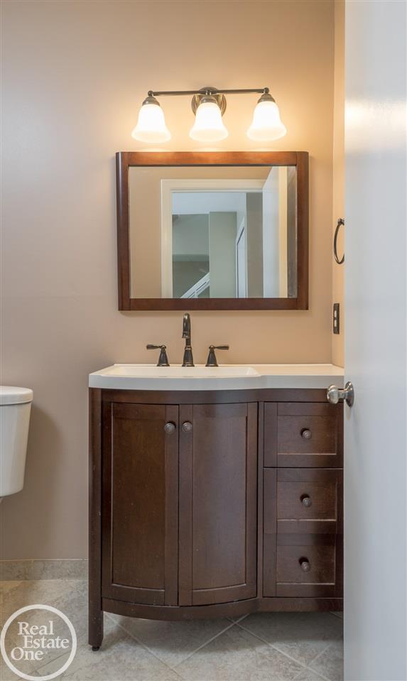 815 Mayfair Court Rochester Hills, MI 48309 - Photo 10 of 26