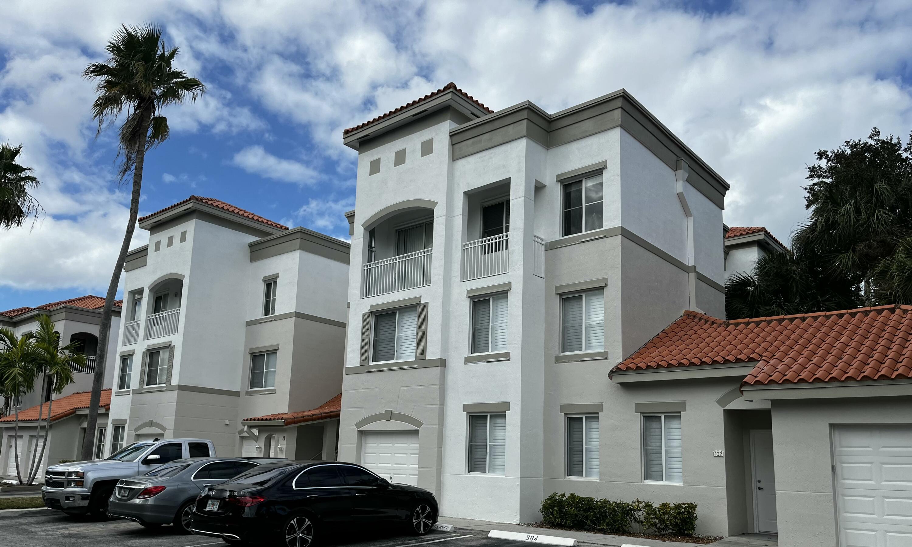 11019 Legacy Lane, Unit 305 Palm Beach Gardens, FL 33410 - Photo 37 of 40 EC52A3B4-2A5A-4BE6-B37D-BC830C88F046