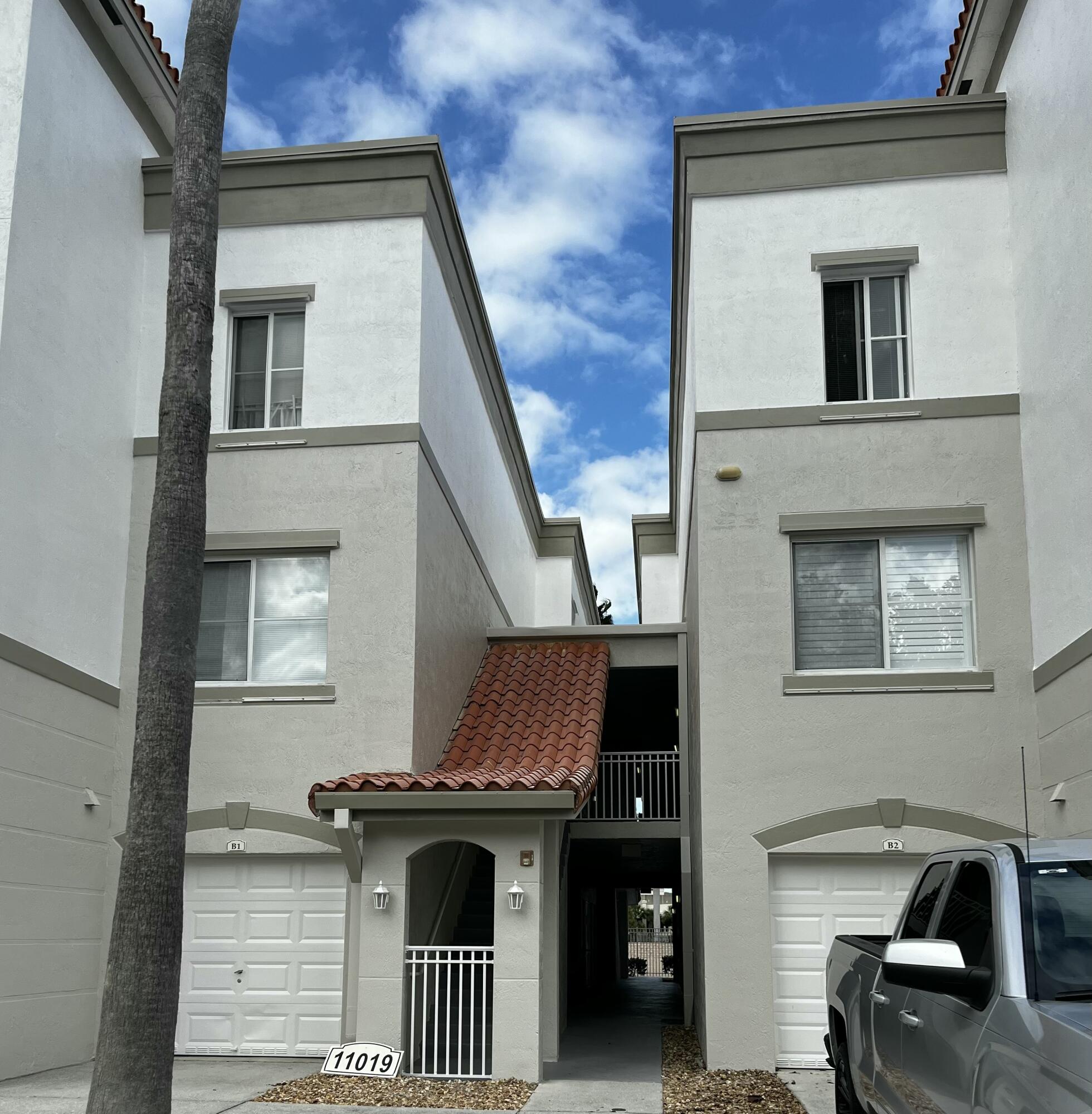 11019 Legacy Lane, Unit 305 Palm Beach Gardens, FL 33410 - Photo 38 of 40 E8C2F203-1C30-4C8E-AF46-79F3C20473FE