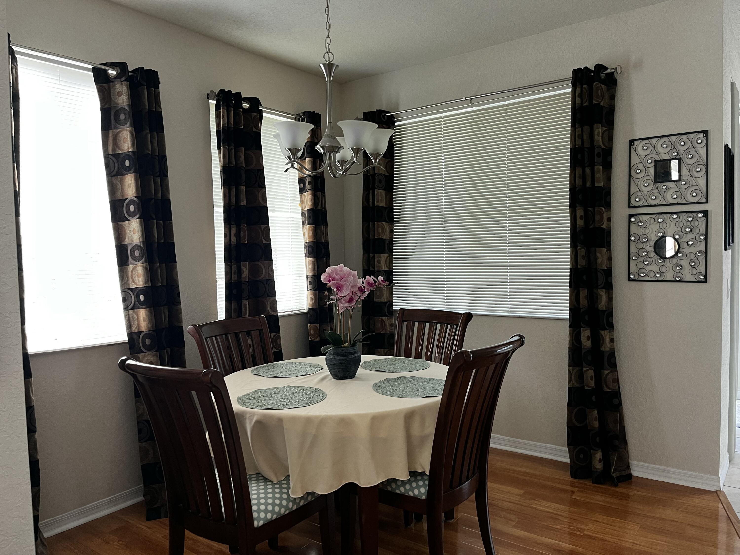 11019 Legacy Lane, Unit 305 Palm Beach Gardens, FL 33410 - Photo 4 of 40 BFF51E8F-DC0E-4C7C-BC00-B408E82FFF12