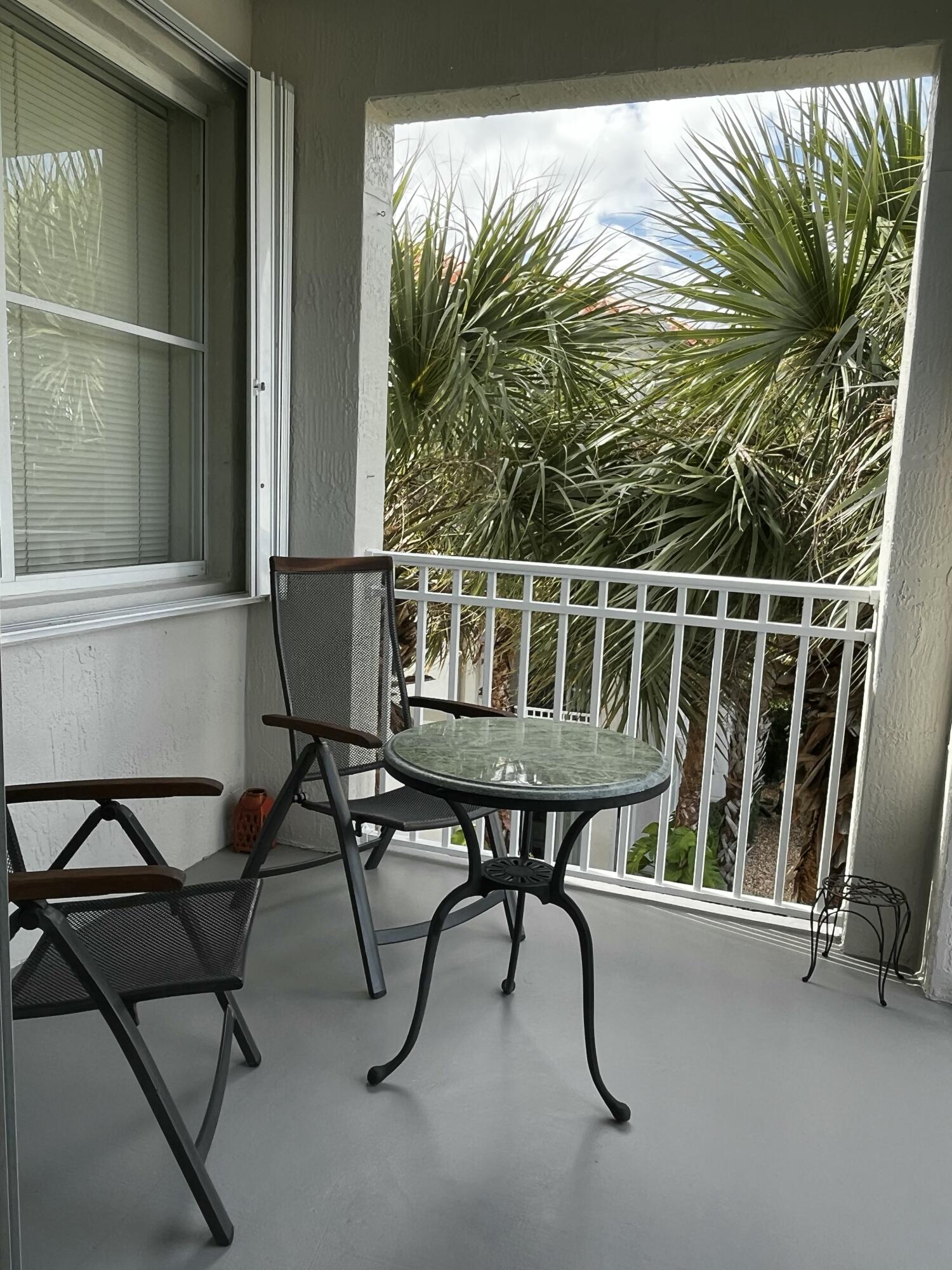 11019 Legacy Lane, Unit 305 Palm Beach Gardens, FL 33410 - Photo 9 of 40 ACD74CF8-24AC-4245-98E9-B1C3AD8E16BC