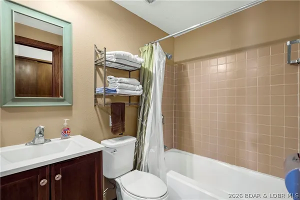 $539,999 | 695 Montgomery Hill Drive, Sunrise Beach, MO 65079