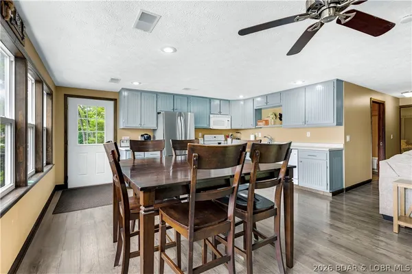 $539,999 | 695 Montgomery Hill Drive, Sunrise Beach, MO 65079