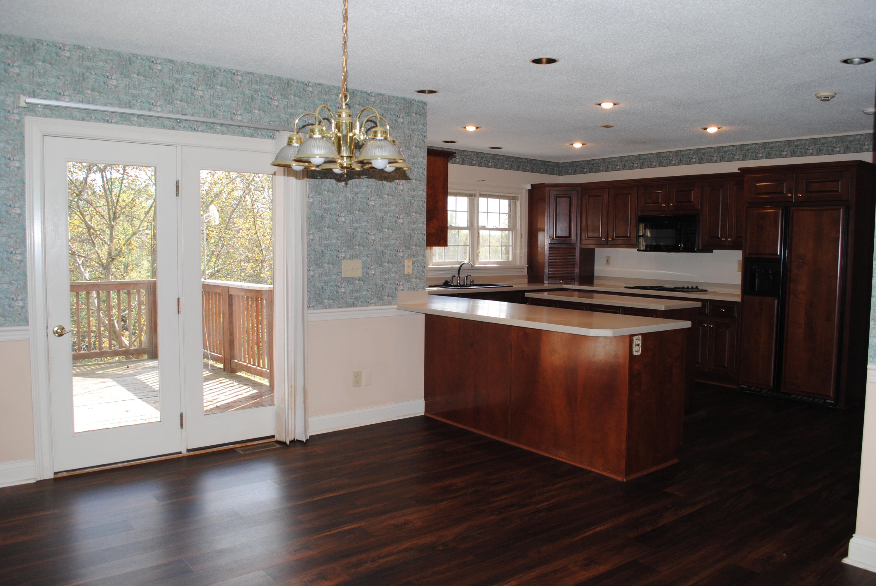 240 Roberts Road Versailles, KY 40383 - Photo 8 of 32 DSC_0585