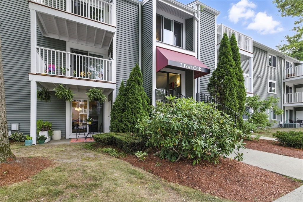 3 Post Oak Lane, Unit 1 Natick, MA 01760 - Photo 1 of 13 front view of a building