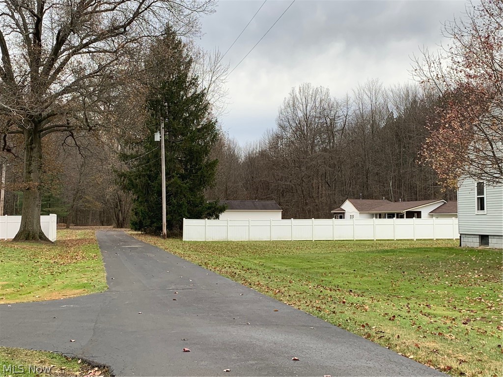 1878 Tallmadge Road Kent, OH 44240 - Photo 4 of 27 Gallery Image 4