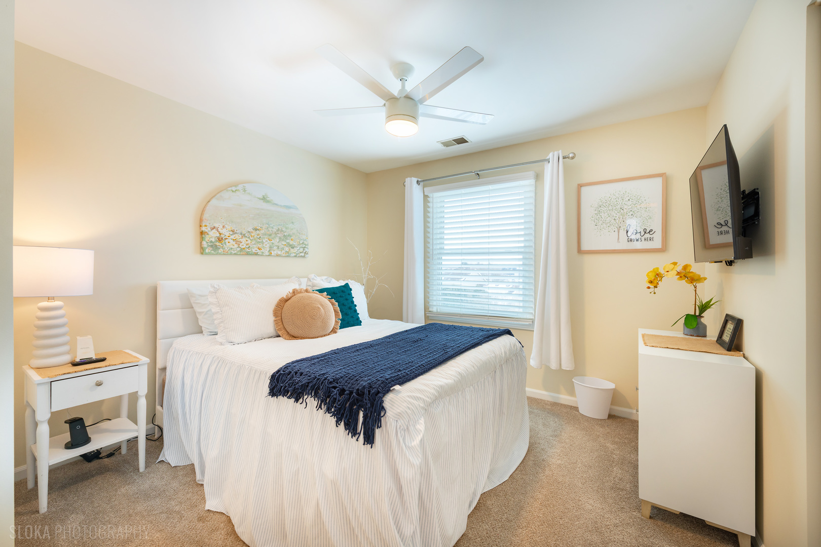 1259 Chickory Ridge Trail Cary, IL 60013 - Photo 18 of 31 a bedroom with a bed and a flat screen tv