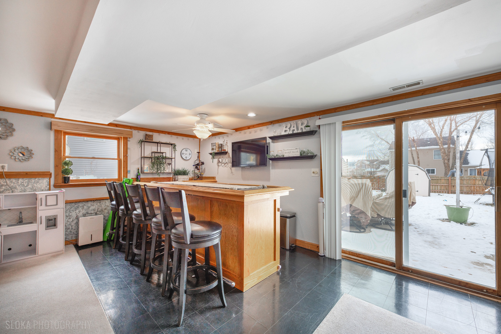 1259 Chickory Ridge Trail Cary, IL 60013 - Photo 24 of 31 a view of a kitchen and dining room