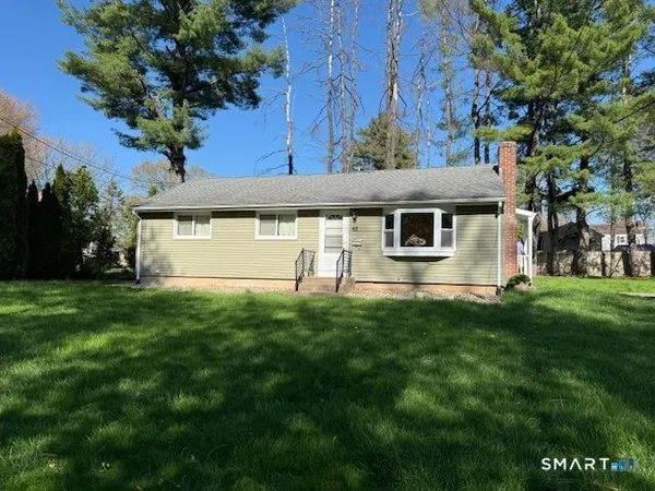 $3,000 | 62 Brookdale Avenue, Newington, CT 06111