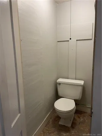 $1,900 | 129 Union Street, Vernon, CT 06066