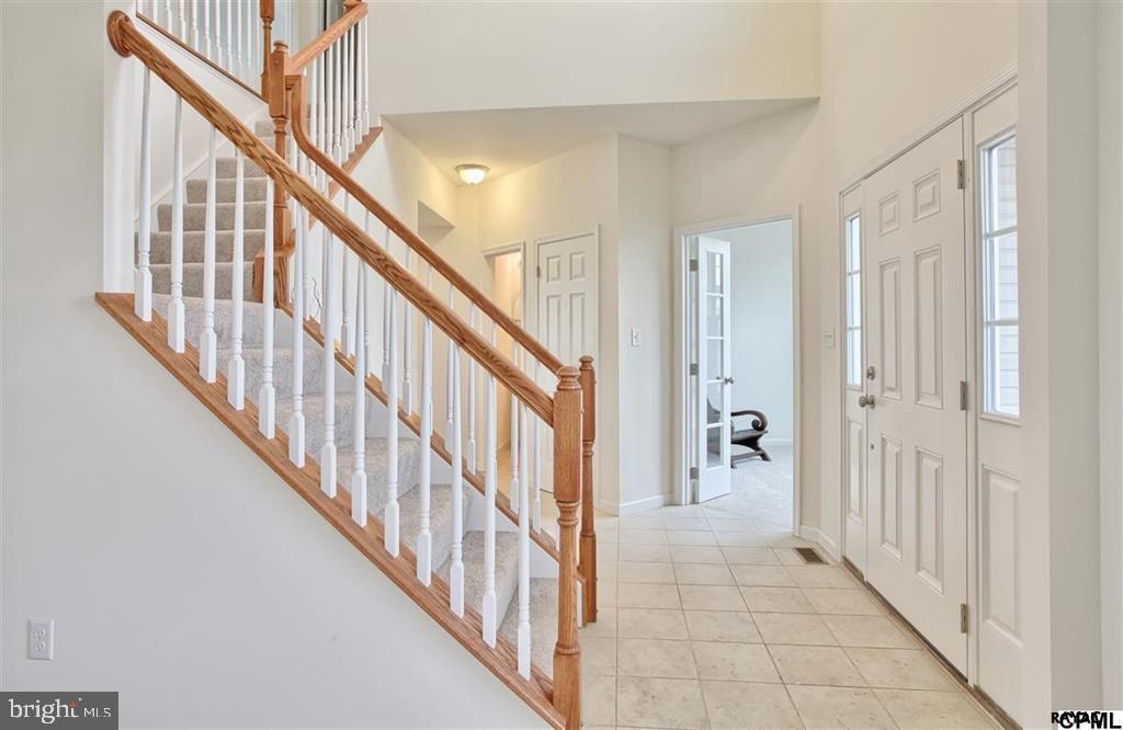 10 Rolling Road Delta, PA 17314 - Photo 3 of 23 Gallery Image 3