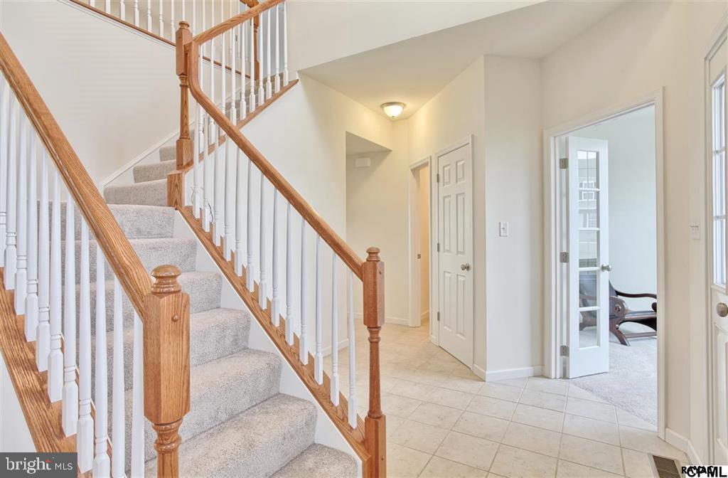 10 Rolling Road Delta, PA 17314 - Photo 4 of 23 Gallery Image 4