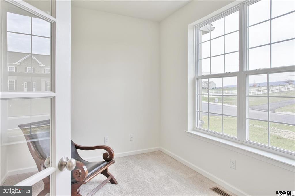 10 Rolling Road Delta, PA 17314 - Photo 5 of 23 Gallery Image 5