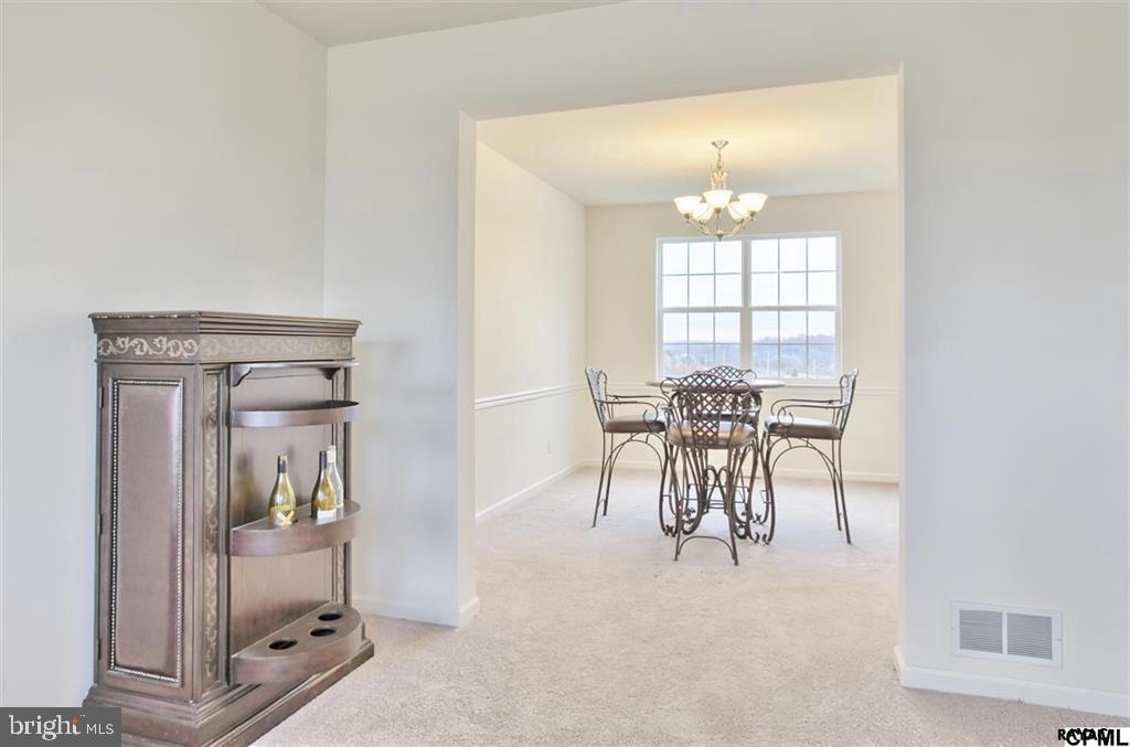 10 Rolling Road Delta, PA 17314 - Photo 8 of 23 Gallery Image 8