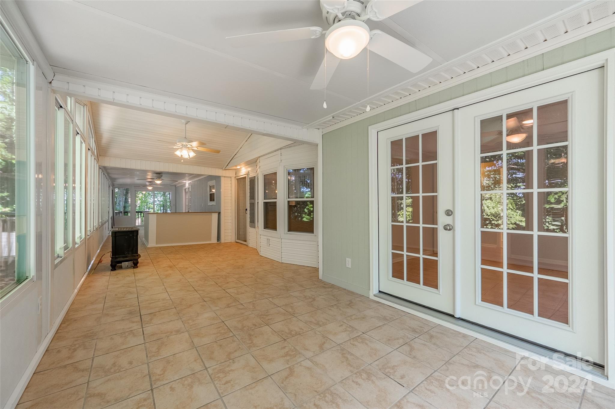 11452 Glade Valley Road Ennice, NC 28623 - Photo 15 of 48 Gallery Image 15