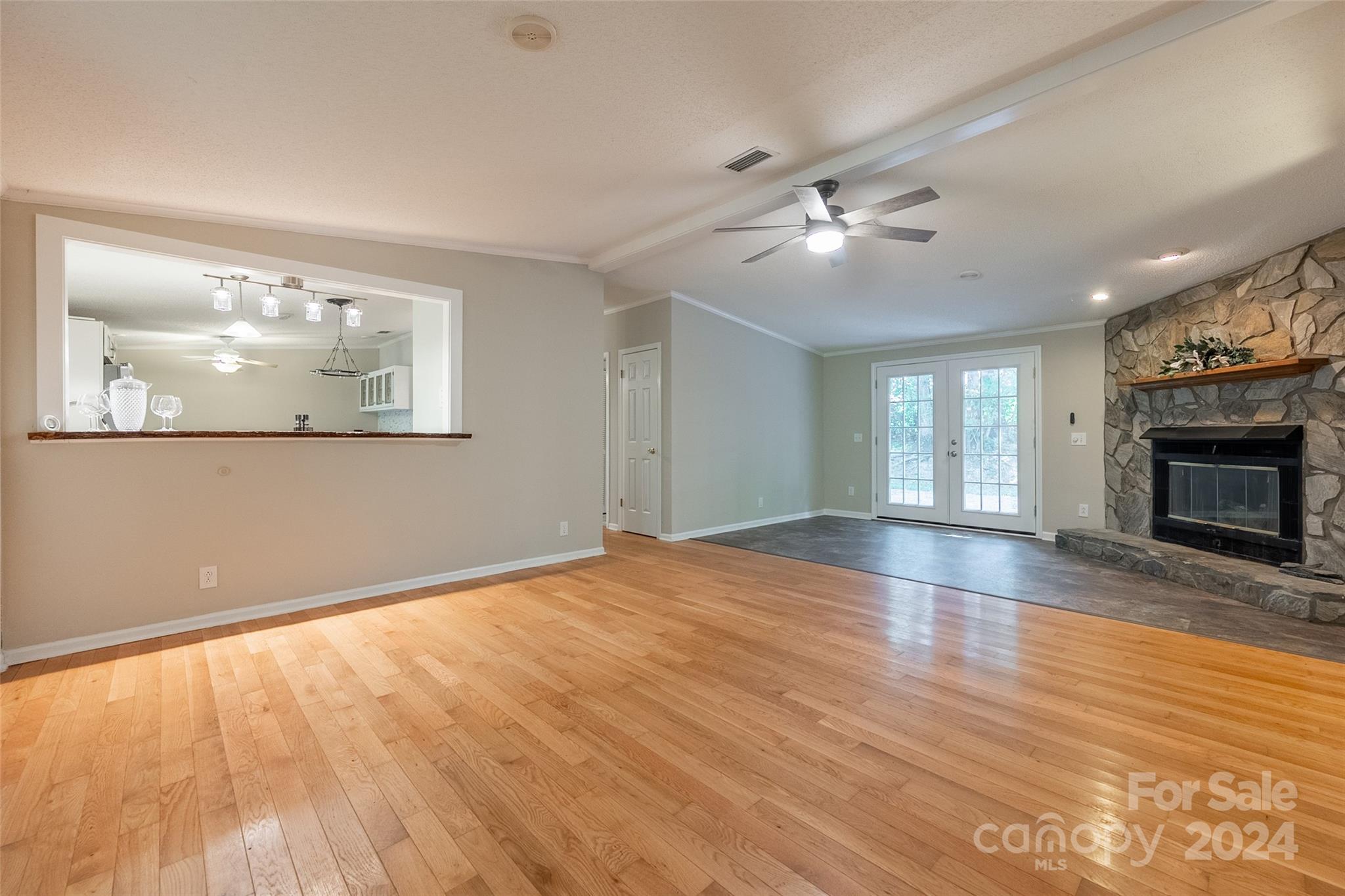 11452 Glade Valley Road Ennice, NC 28623 - Photo 5 of 48 Gallery Image 5