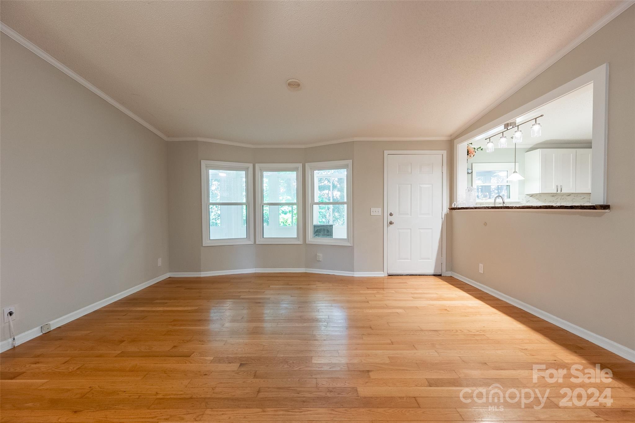 11452 Glade Valley Road Ennice, NC 28623 - Photo 6 of 48 Gallery Image 6