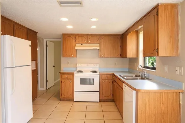 $219,900 | 4965 Bobwhite Court, Dade City, FL 33523