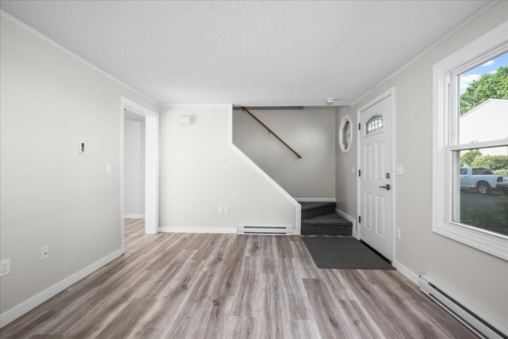 270 Sunderland Road, Unit 65 Worcester, MA 01604 - Photo 8 of 38