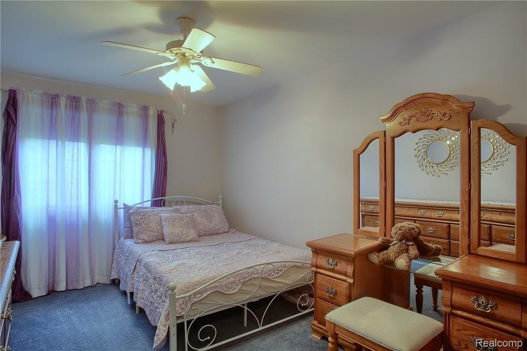 27741 Johnson Road Grosse Ile, MI 48138 - Photo 19 of 32 19-2nd Bedroom.jpg