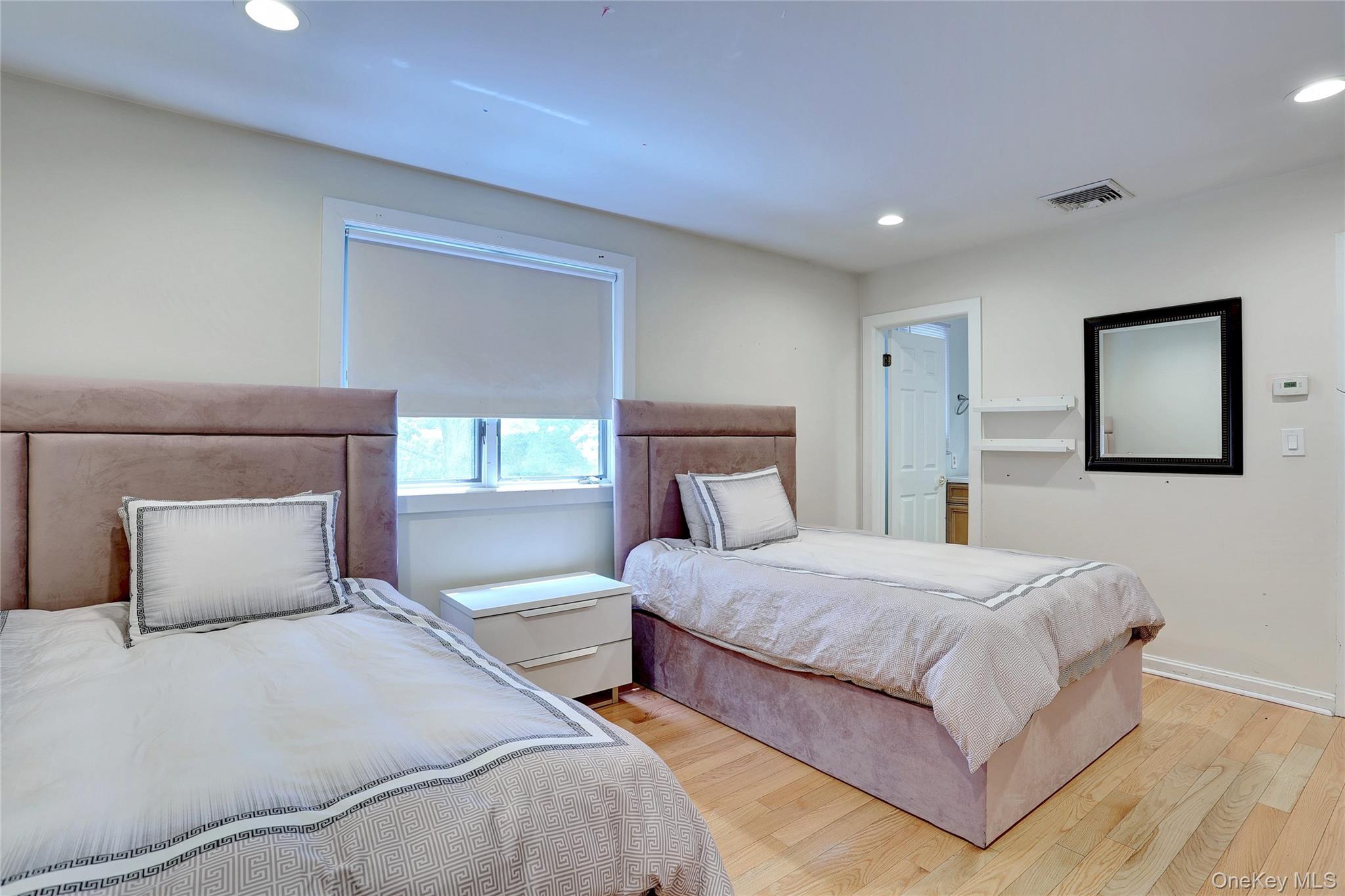 167 East Willow Tree Road Spring Valley, NY 10977 - Photo 20 of 27