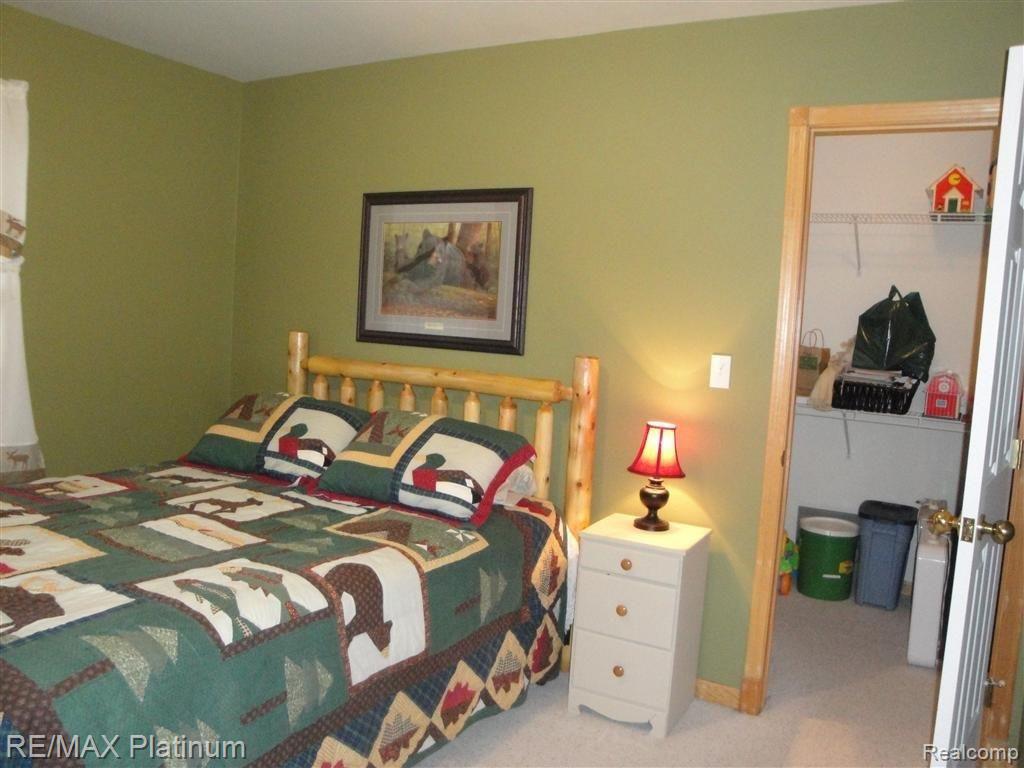 5505 Fisher Road Howell, MI 48855 - Photo 12 of 25 2nd Bedrm w/Walk-in