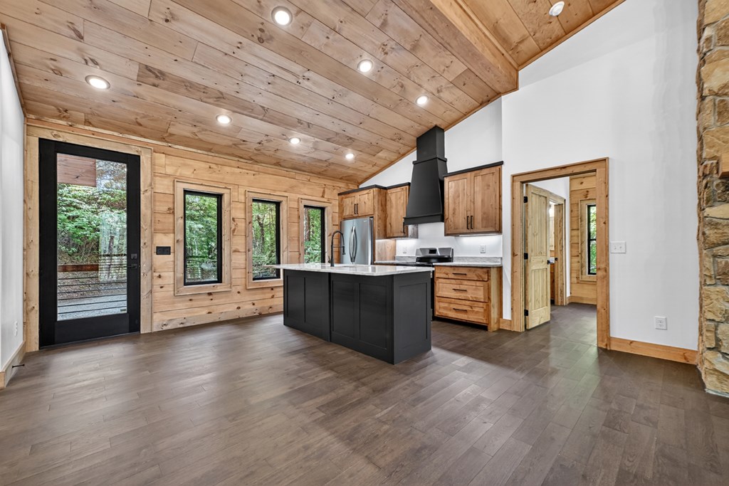 328 Crabapple Drive Blue Ridge, GA 30513 - Photo 15 of 64 Gallery Image 15