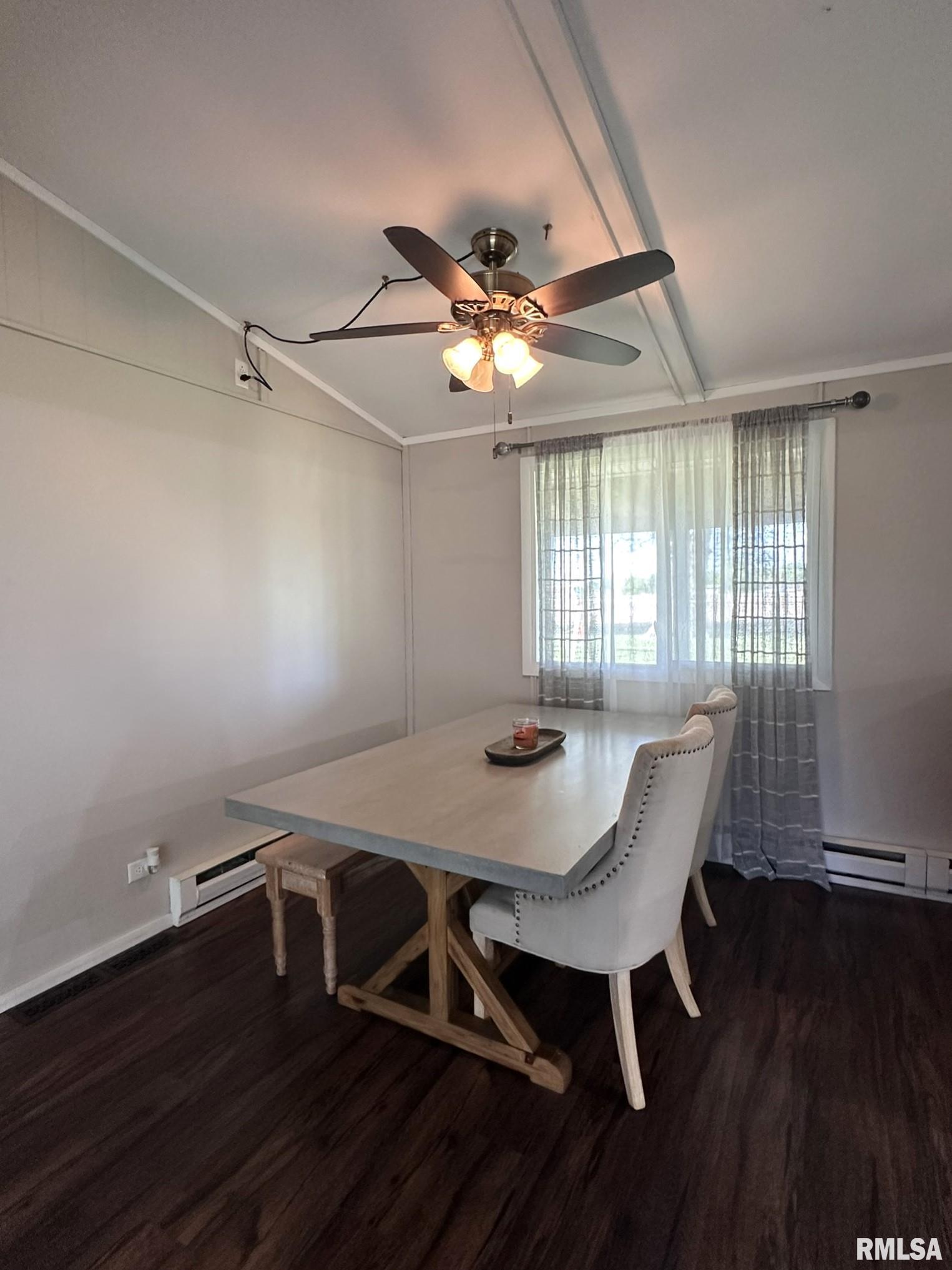 209 Brookview Drive Abingdon, IL 61410 - Photo 19 of 45