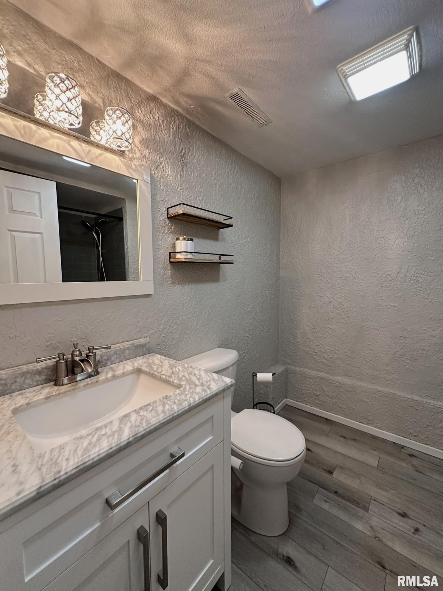 209 Brookview Drive Abingdon, IL 61410 - Photo 36 of 45