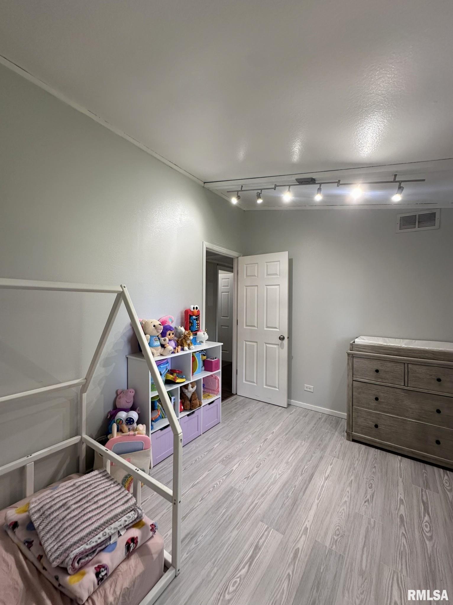 209 Brookview Drive Abingdon, IL 61410 - Photo 41 of 45