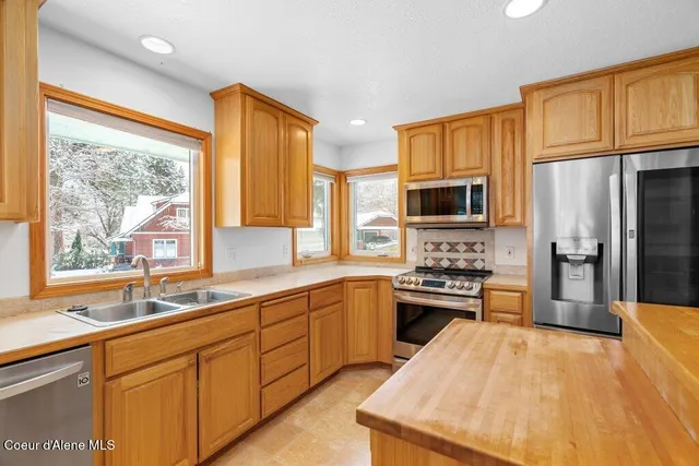 $1,395,000 | 1111 East Mountain Avenue, Coeur D'Alene, ID 83814