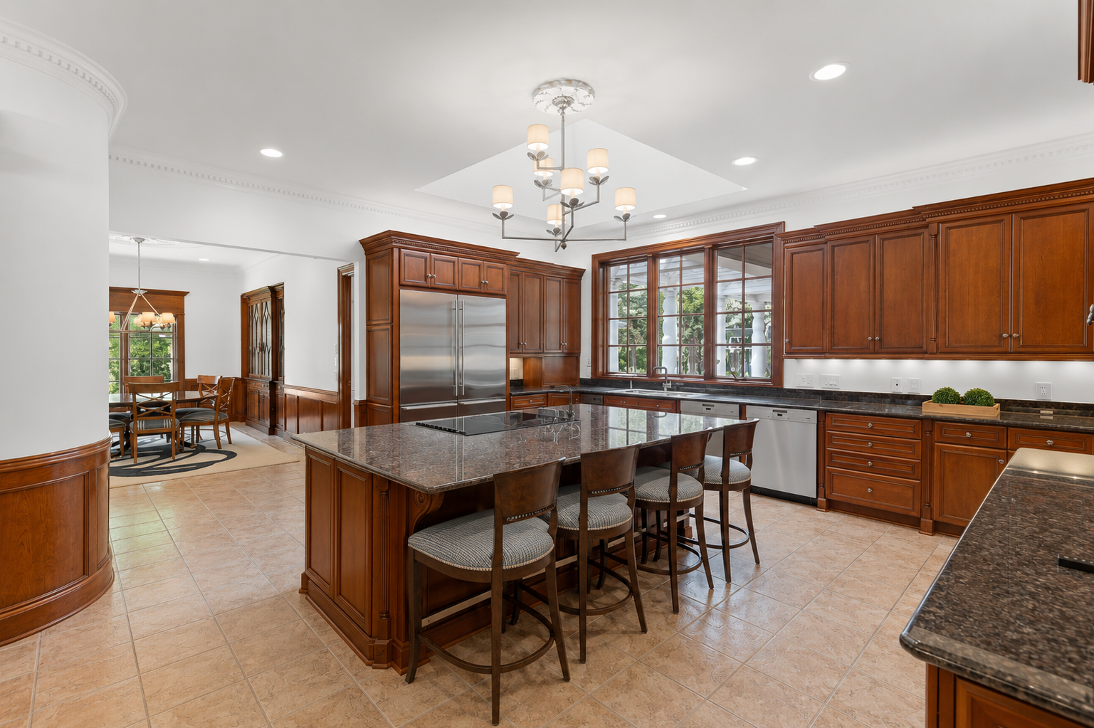 546 Harrington Road Wayzata, MN 55391 - Photo 9 of 48