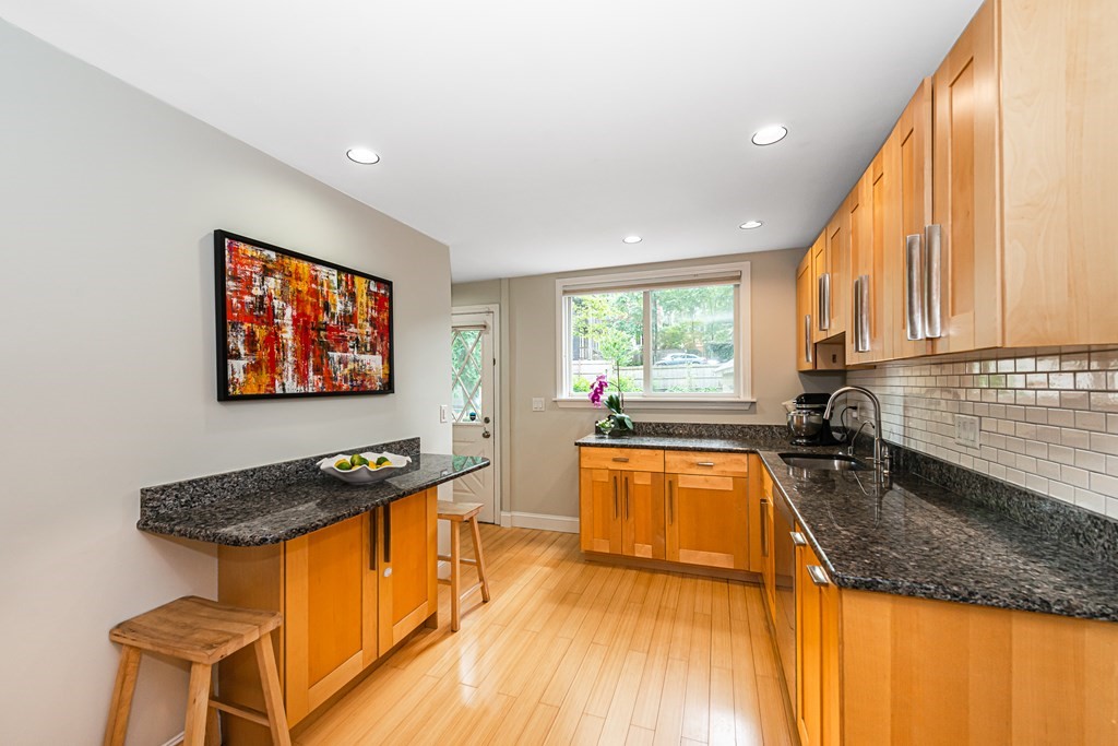 92 Appleton Street, Unit 92 Arlington, MA 02476 - Photo 20 of 37 Gallery Image 20