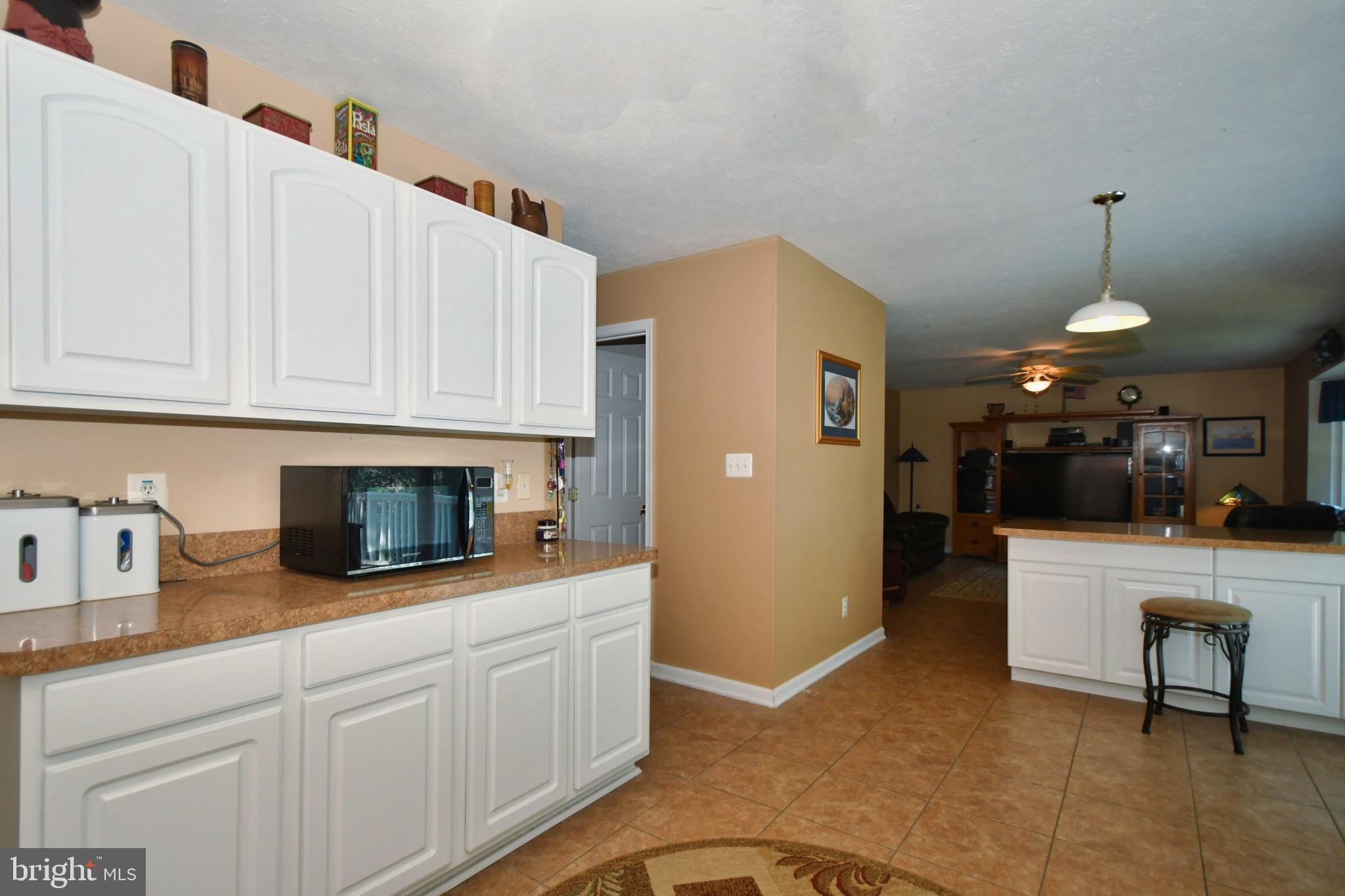 9319 Sea Point Road Baltimore, MD 21219 - Photo 14 of 55 Lots of cabinets