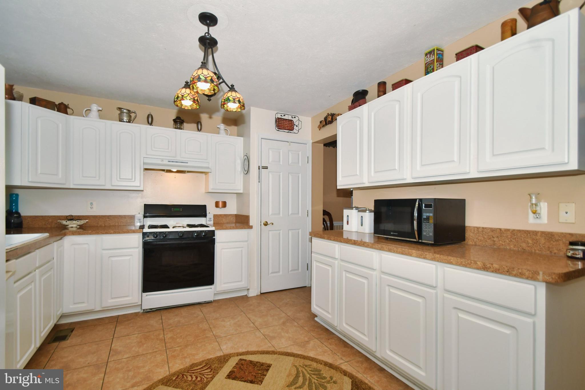 9319 Sea Point Road Baltimore, MD 21219 - Photo 15 of 55