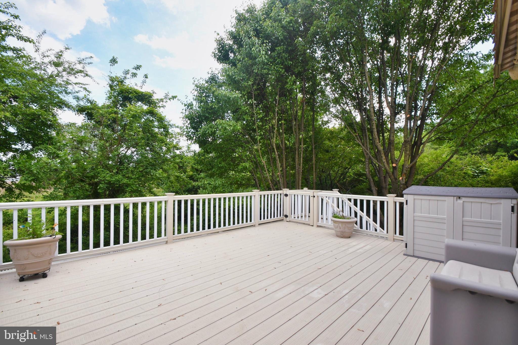 9319 Sea Point Road Baltimore, MD 21219 - Photo 10 of 55 Perfect for the summer BBQ"S
